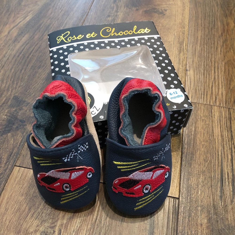 100% leather moccasins